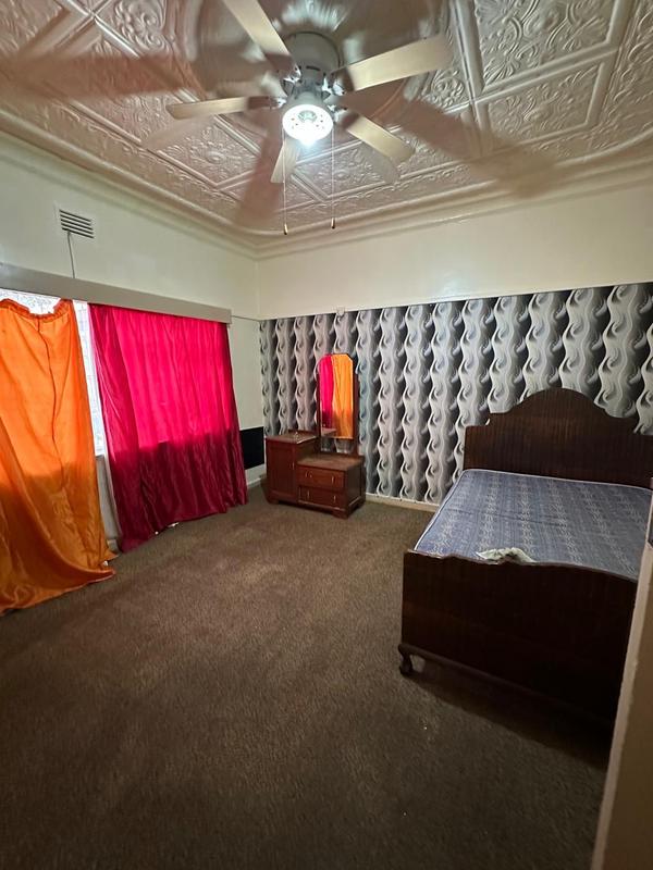 6 Bedroom Property for Sale in Geduld Gauteng