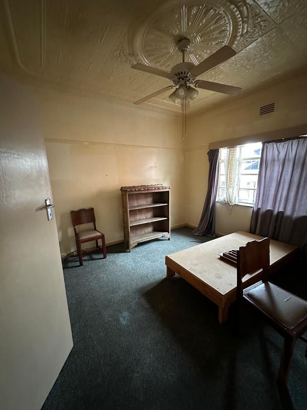 6 Bedroom Property for Sale in Geduld Gauteng