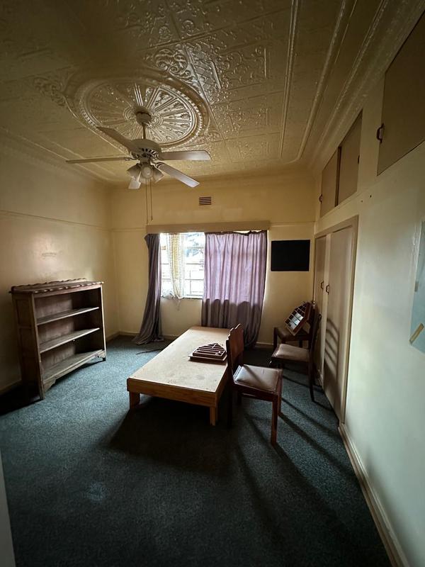 6 Bedroom Property for Sale in Geduld Gauteng