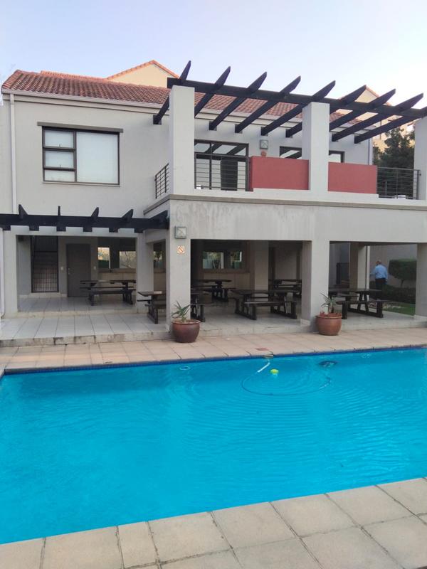 2 Bedroom Property for Sale in Lonehill Gauteng