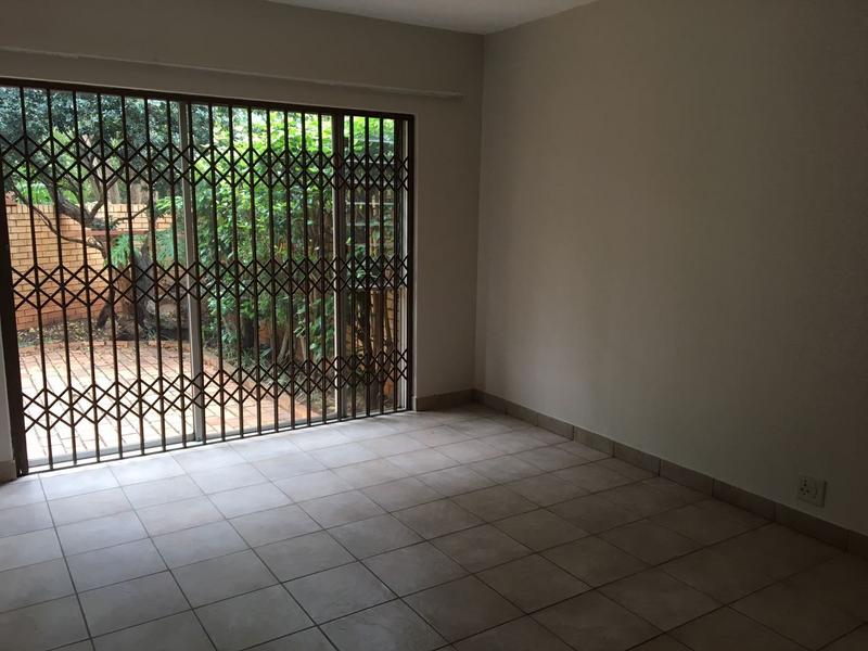 To Let 3 Bedroom Property for Rent in Faerie Glen Gauteng