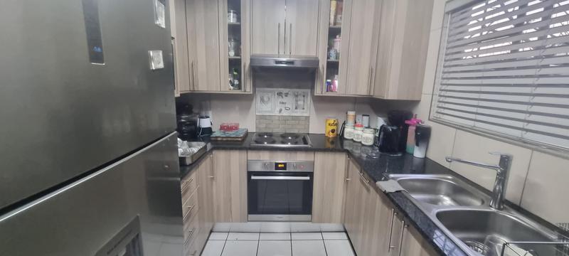 4 Bedroom Property for Sale in Celtisdal Gauteng