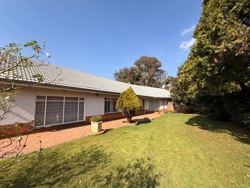 To Let 5 Bedroom Property for Rent in Henley on Klip Gauteng