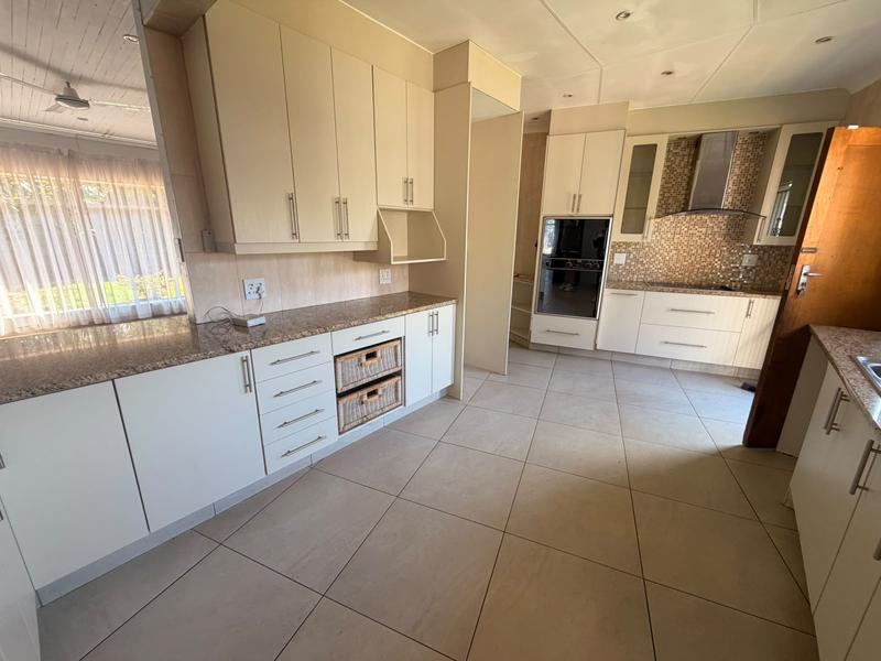To Let 5 Bedroom Property for Rent in Henley on Klip Gauteng