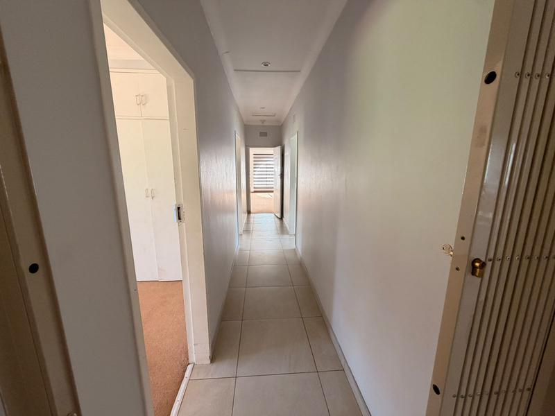 To Let 5 Bedroom Property for Rent in Henley on Klip Gauteng