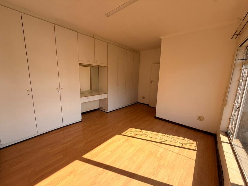 To Let 5 Bedroom Property for Rent in Henley on Klip Gauteng