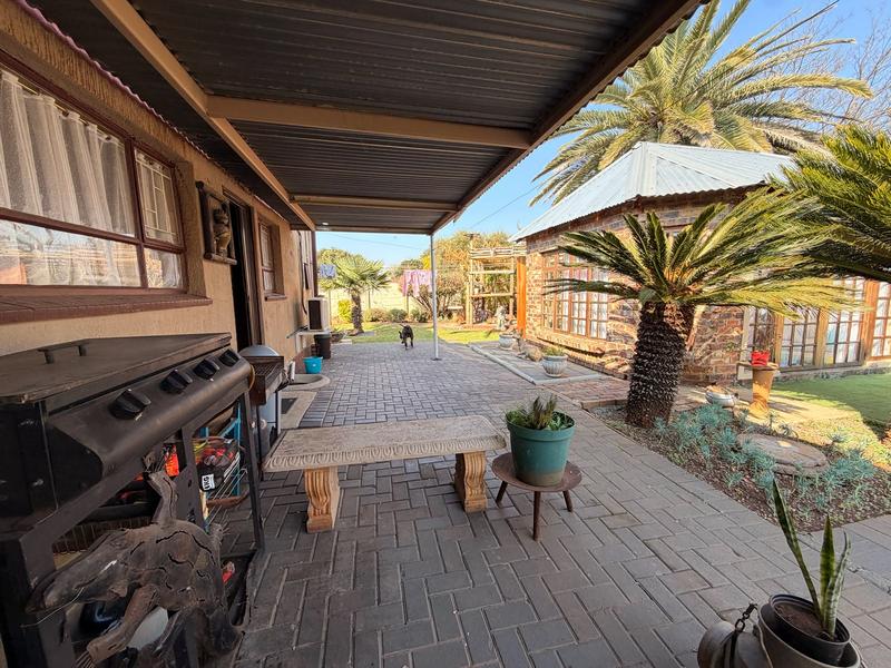3 Bedroom Property for Sale in Golf Park Gauteng