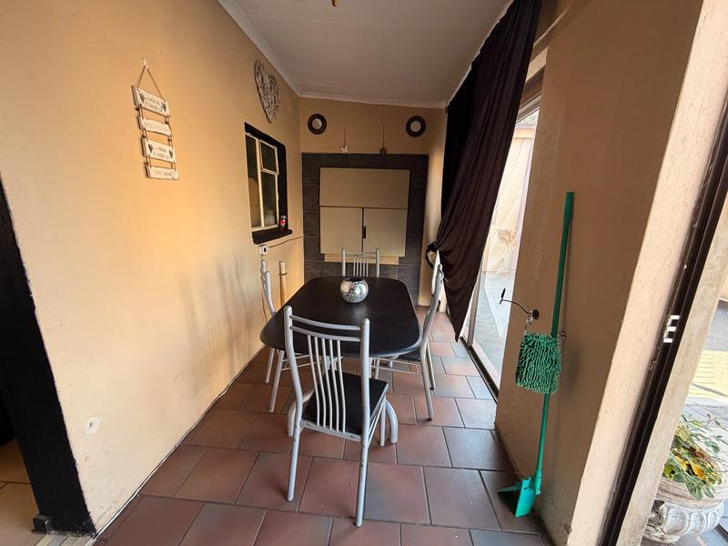 3 Bedroom Property for Sale in Golf Park Gauteng