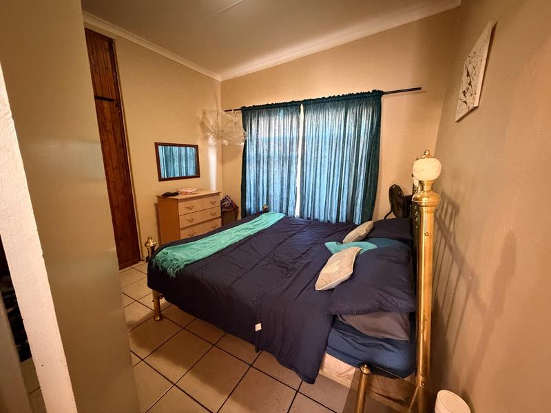 3 Bedroom Property for Sale in Golf Park Gauteng