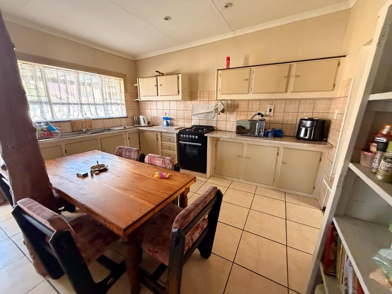 3 Bedroom Property for Sale in Golf Park Gauteng