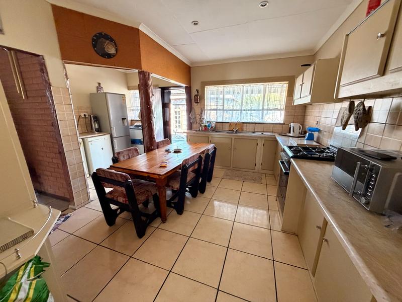 3 Bedroom Property for Sale in Golf Park Gauteng
