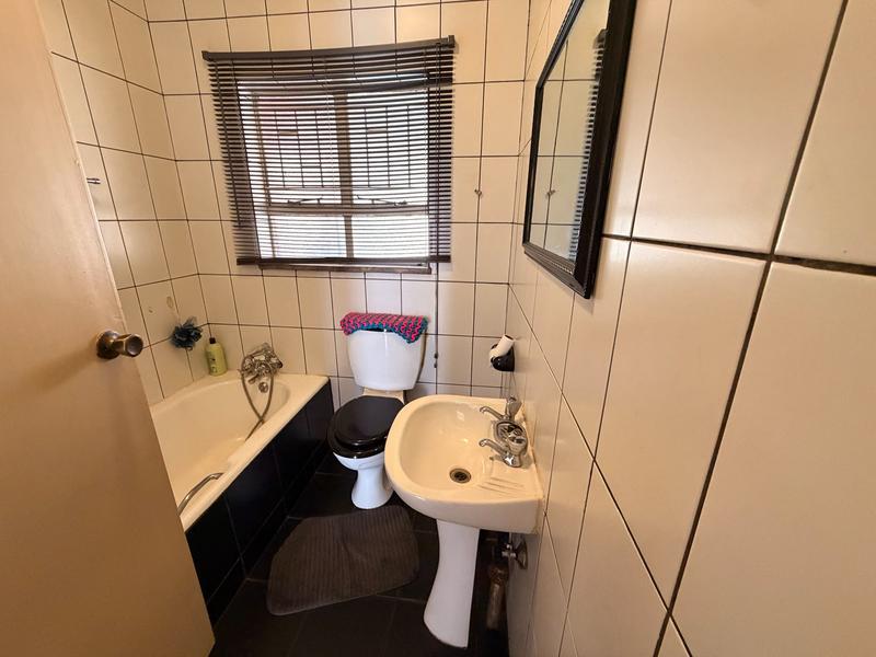 3 Bedroom Property for Sale in Golf Park Gauteng