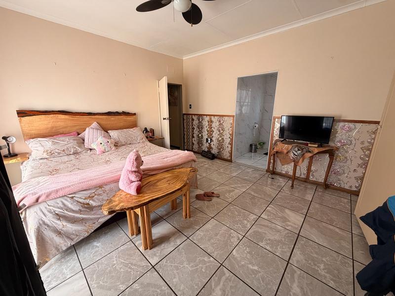 3 Bedroom Property for Sale in Golf Park Gauteng