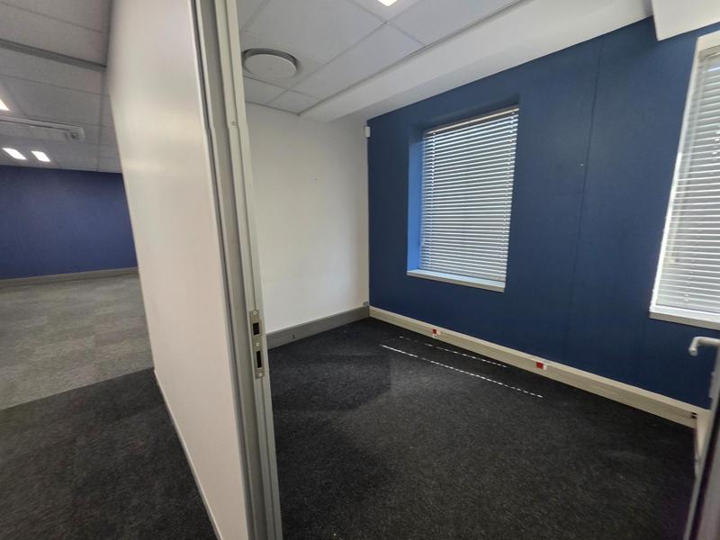 To Let Commercial Property for Rent in Faerie Glen Gauteng