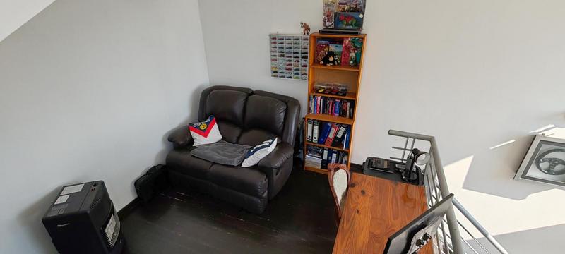 1 Bedroom Property for Sale in Sunninghill Gauteng