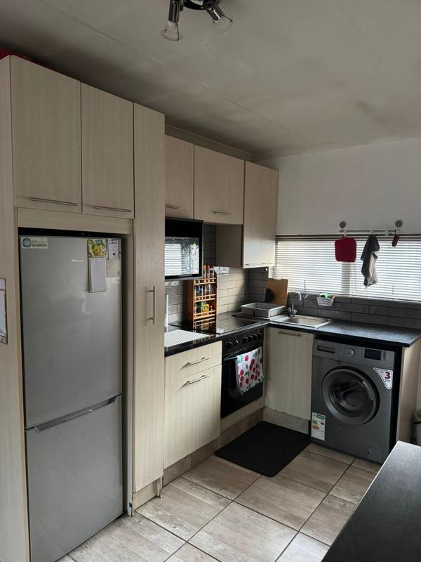 To Let 2 Bedroom Property for Rent in Murrayfield Gauteng