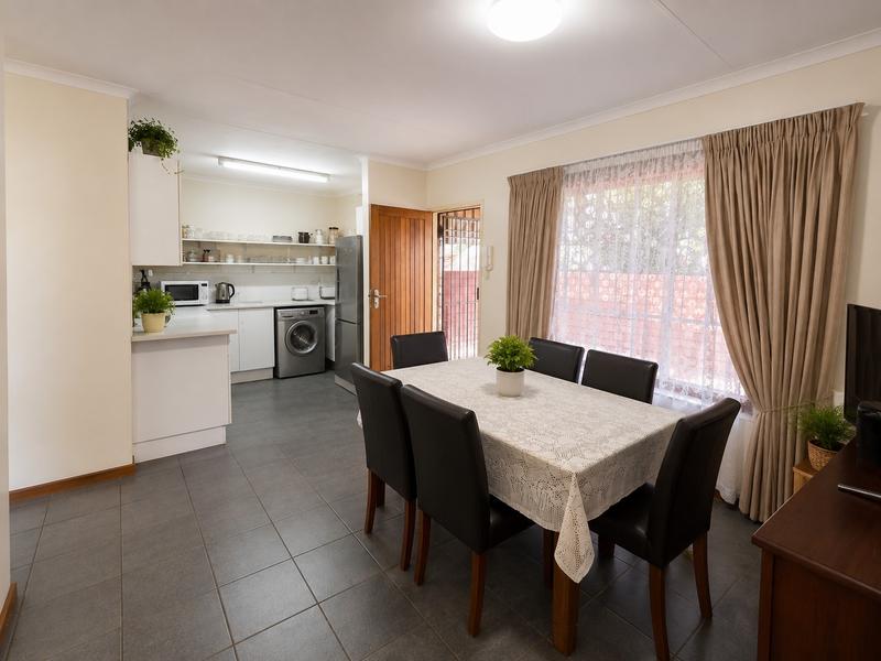 2 Bedroom Property for Sale in Elardus Park Gauteng