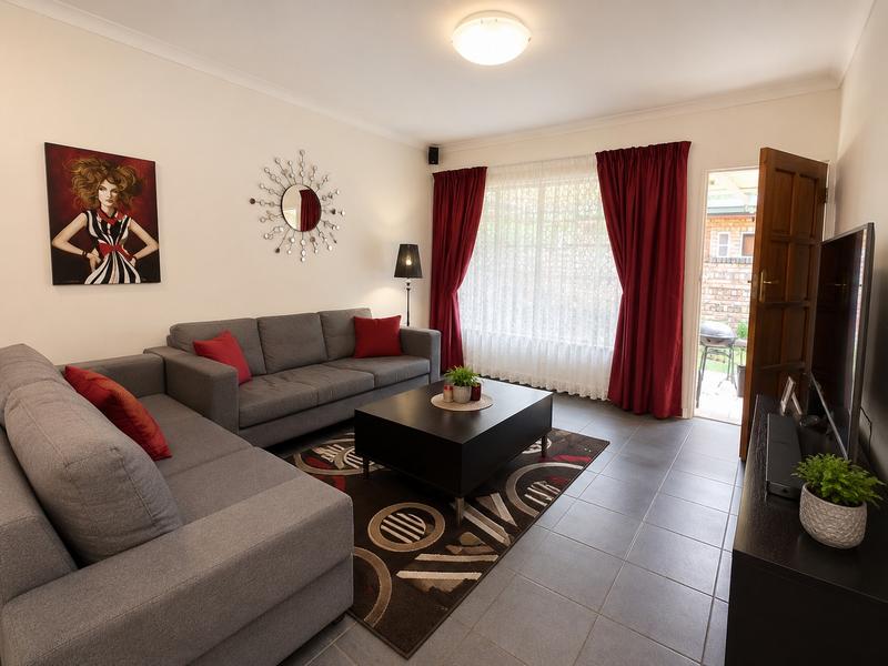 2 Bedroom Property for Sale in Elardus Park Gauteng