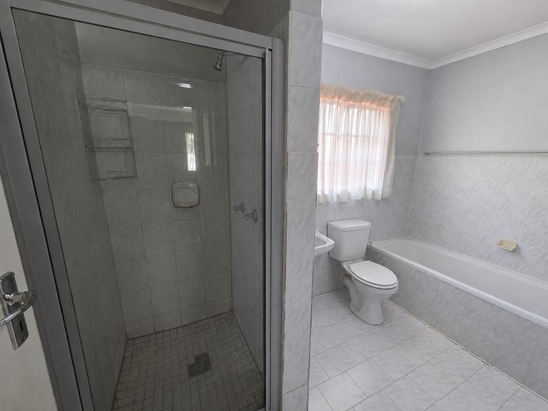 2 Bedroom Property for Sale in Elardus Park Gauteng