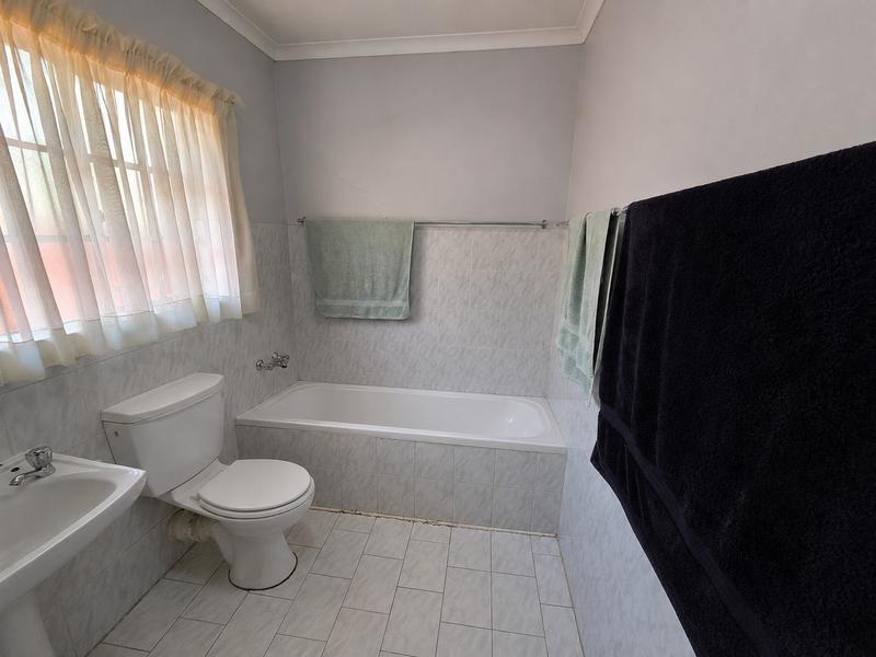 2 Bedroom Property for Sale in Elardus Park Gauteng