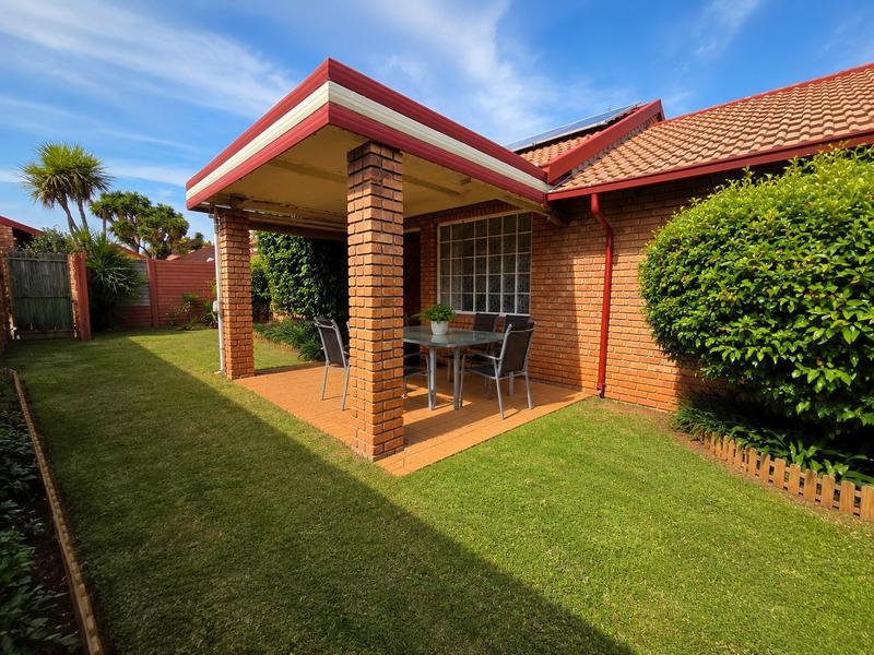 2 Bedroom Property for Sale in Elardus Park Gauteng