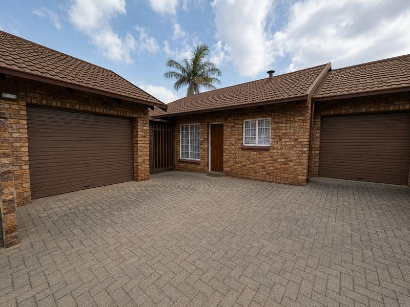 2 Bedroom Property for Sale in Elardus Park Gauteng