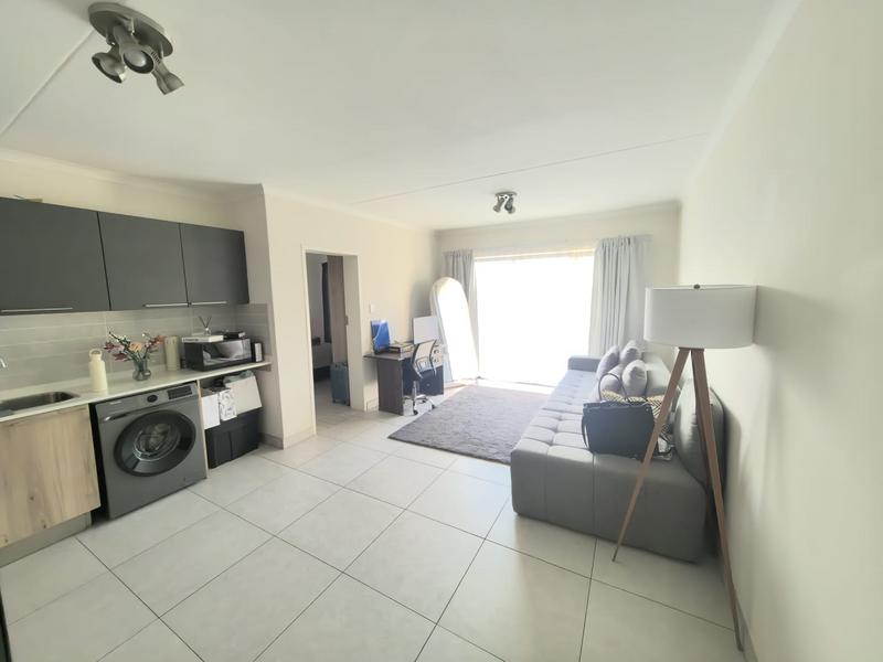 1 Bedroom Property for Sale in Modderfontein Gauteng