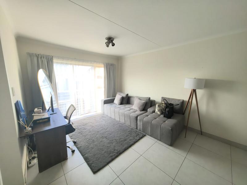 1 Bedroom Property for Sale in Modderfontein Gauteng
