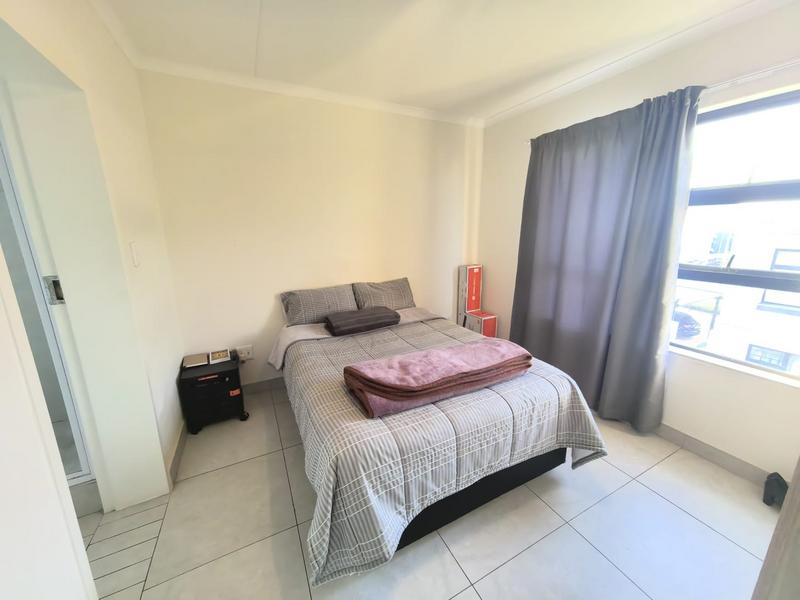 1 Bedroom Property for Sale in Modderfontein Gauteng