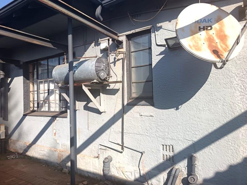4 Bedroom Property for Sale in Florida Gauteng