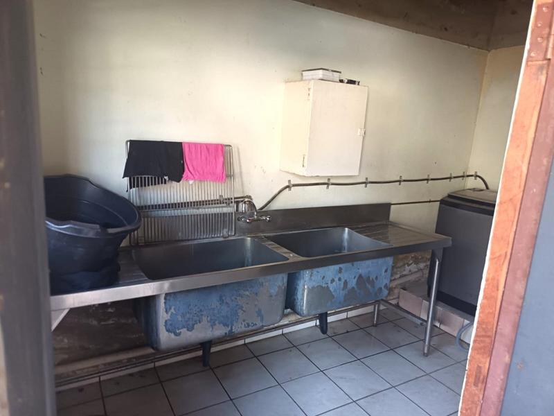 4 Bedroom Property for Sale in Florida Gauteng