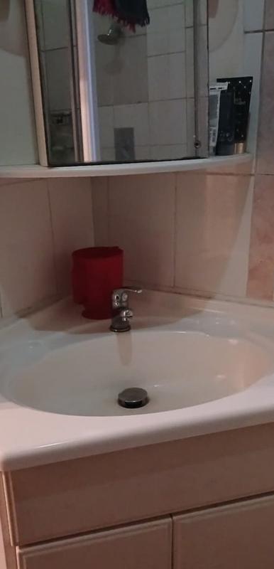 4 Bedroom Property for Sale in Florida Gauteng
