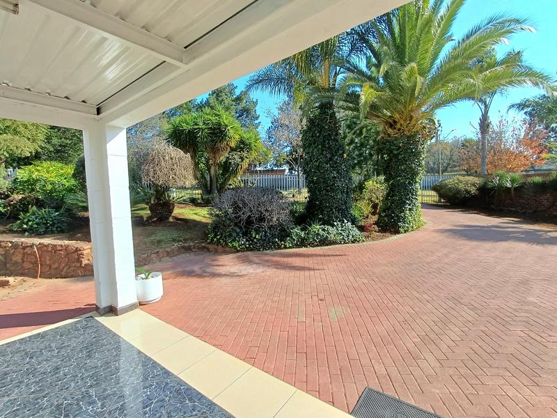 4 Bedroom Property for Sale in Erasmia Gauteng