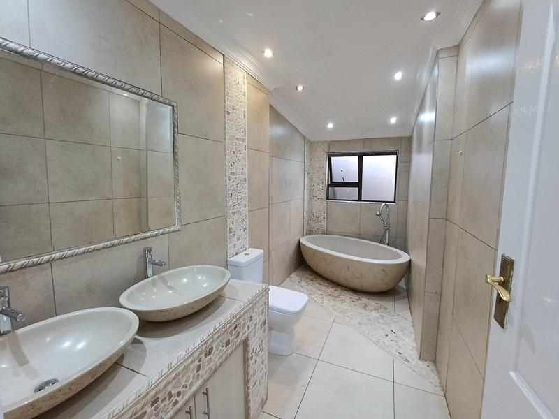 4 Bedroom Property for Sale in Erasmia Gauteng
