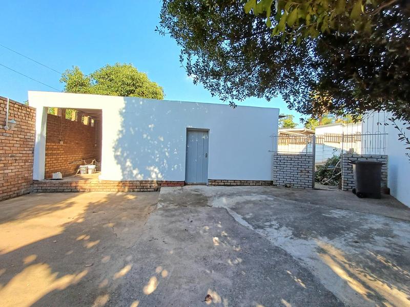 4 Bedroom Property for Sale in Erasmia Gauteng
