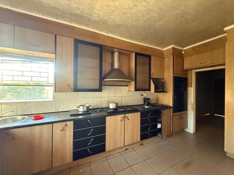 7 Bedroom Property for Sale in Vanderbijlpark CE Gauteng