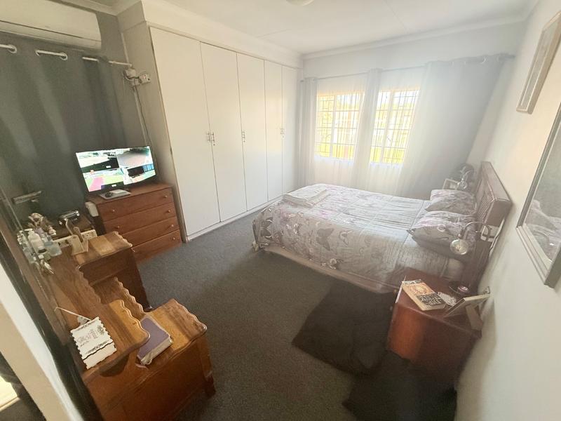 2 Bedroom Property for Sale in Vanderbijlpark Cw 6 Gauteng