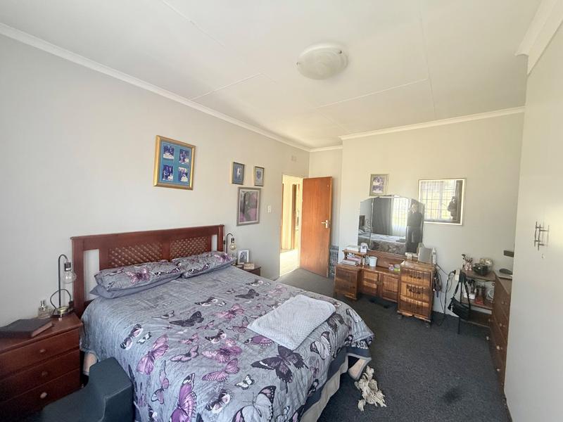 2 Bedroom Property for Sale in Vanderbijlpark Cw 6 Gauteng