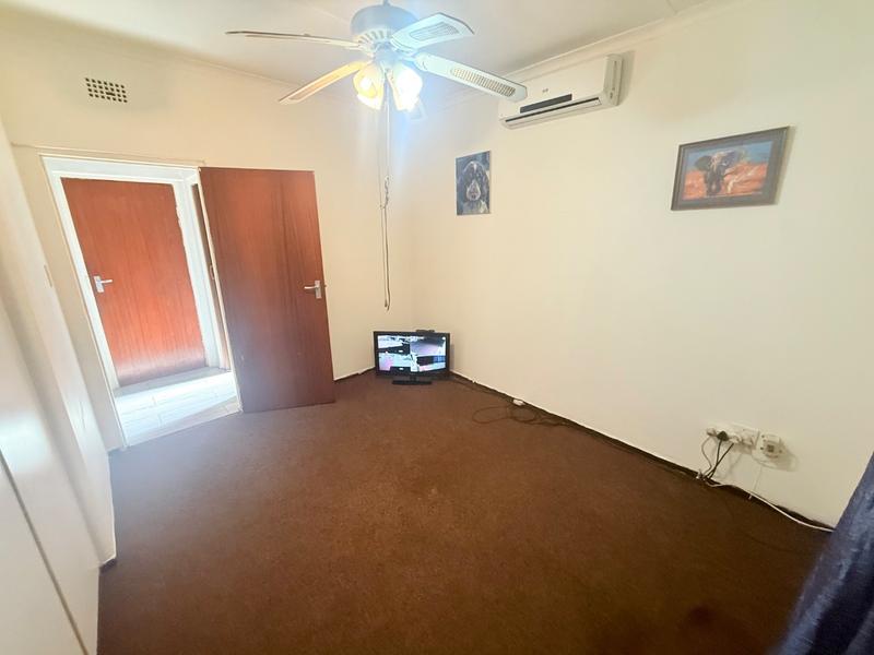 2 Bedroom Property for Sale in Vanderbijlpark Cw 6 Gauteng