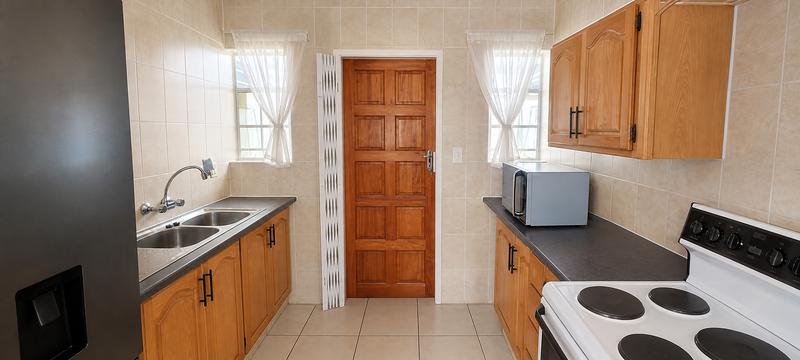 3 Bedroom Property for Sale in Die Hoewes Gauteng