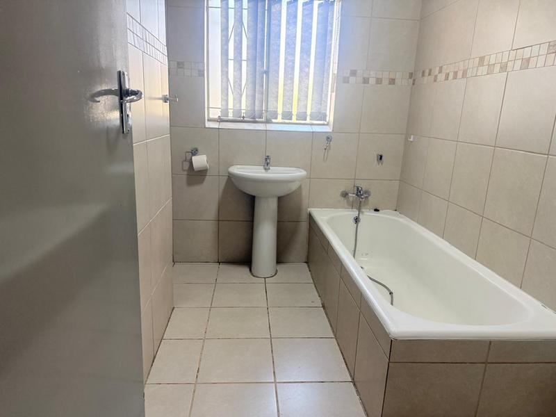 7 Bedroom Property for Sale in Elspark Gauteng