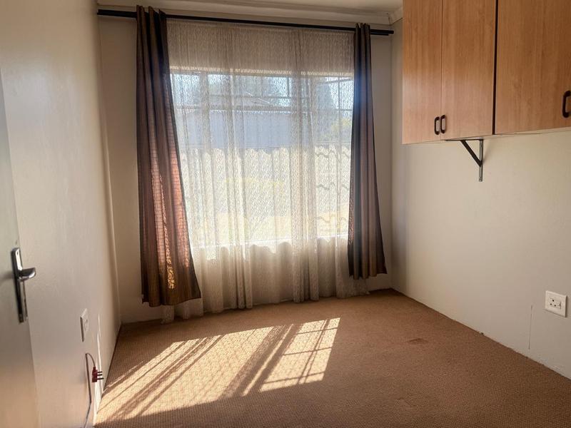 7 Bedroom Property for Sale in Elspark Gauteng