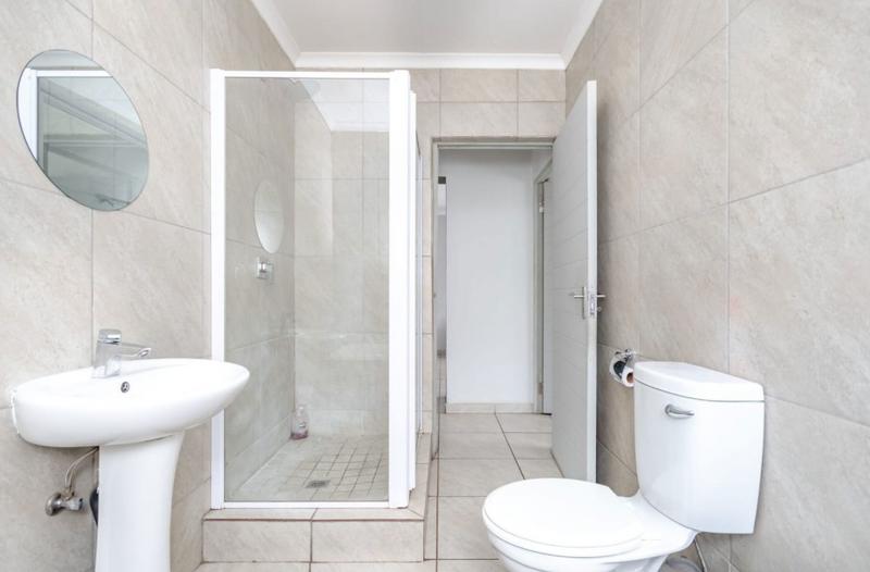 2 Bedroom Property for Sale in Jansenpark Gauteng