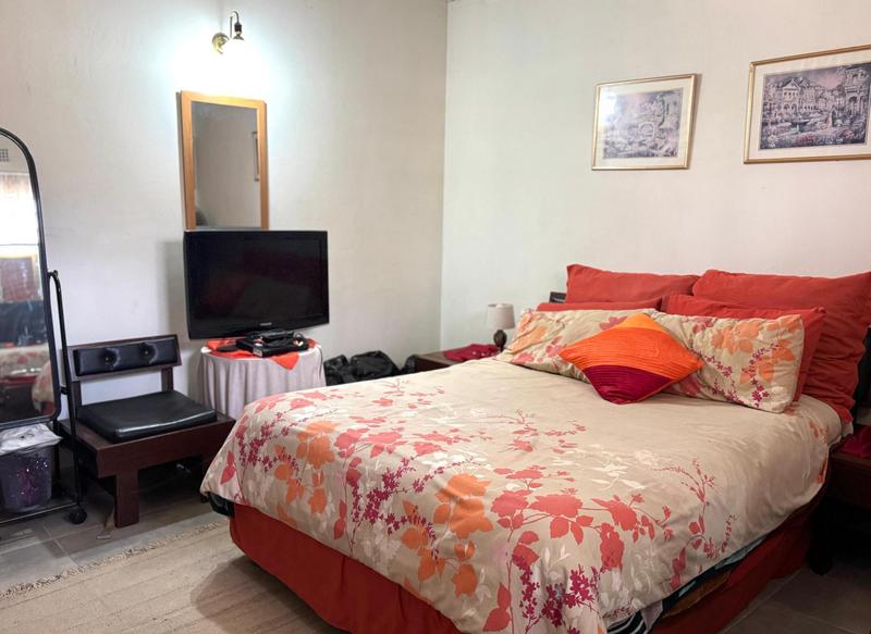 4 Bedroom Property for Sale in Waverley Gauteng
