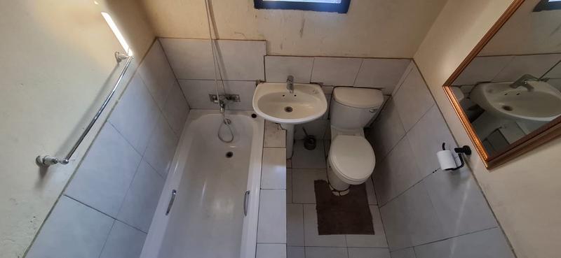 2 Bedroom Property for Sale in Tembisa Gauteng