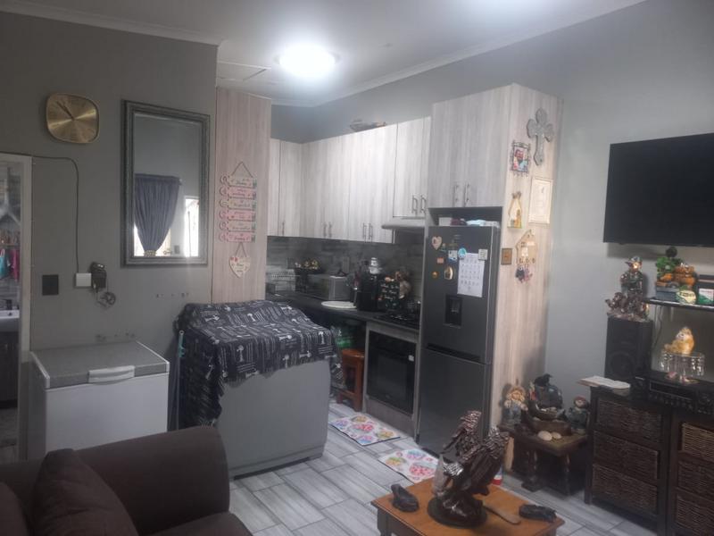 2 Bedroom Property for Sale in Elspark Gauteng