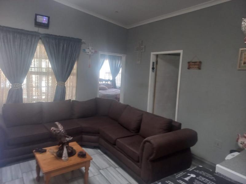 2 Bedroom Property for Sale in Elspark Gauteng