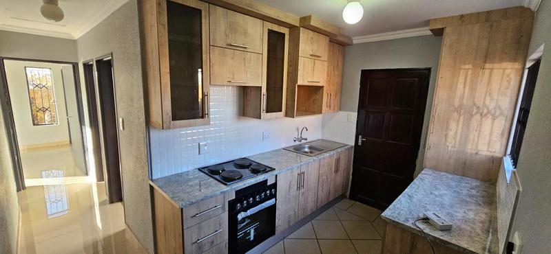 3 Bedroom Property for Sale in Lotus Gardens Gauteng