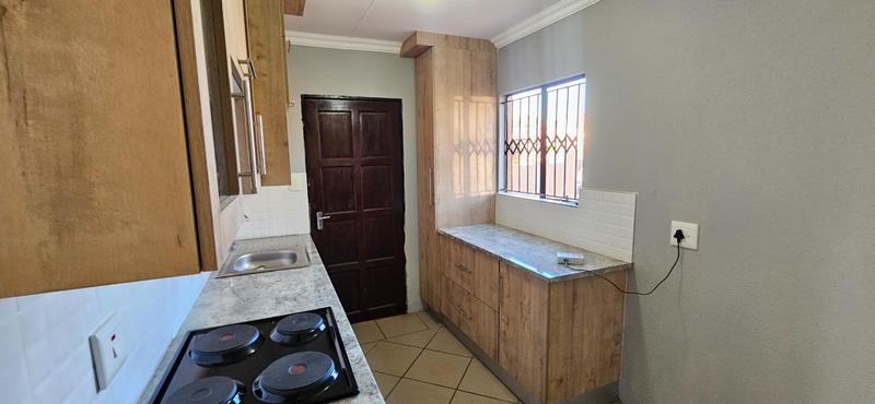 3 Bedroom Property for Sale in Lotus Gardens Gauteng