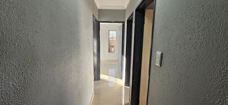 3 Bedroom Property for Sale in Lotus Gardens Gauteng